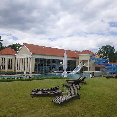 Hotel Zatisi Františkovy Lázně Buitenkant foto