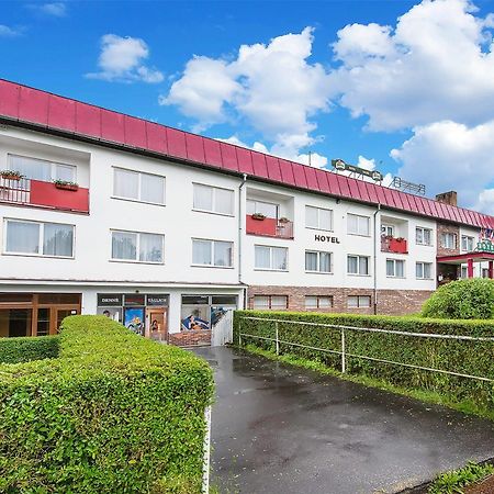Hotel Zatisi Františkovy Lázně Buitenkant foto