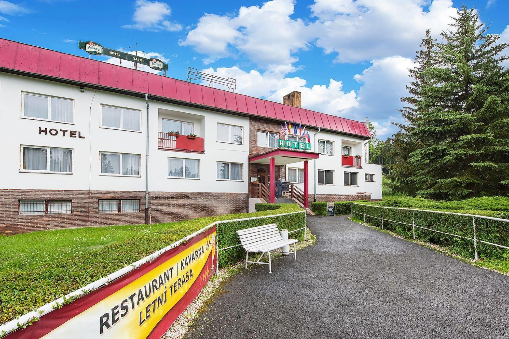 Hotel Zatisi Františkovy Lázně Buitenkant foto